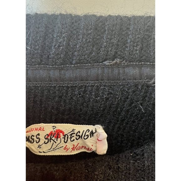 Vintage Swiss Design by‎ Hansi Red Black White Ski Sweater - Picture 3 of 4